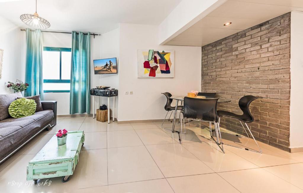 Luxury Apartment On The Lake ทิเบเรียส ภายนอก รูปภาพ