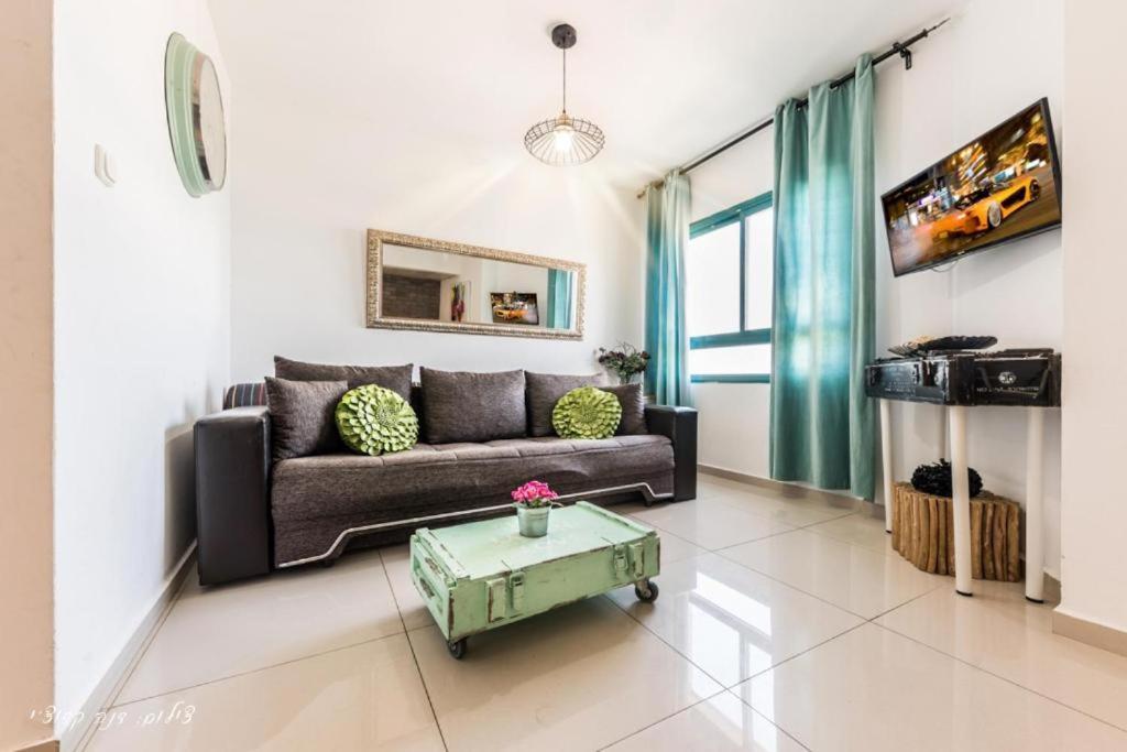 Luxury Apartment On The Lake ทิเบเรียส ภายนอก รูปภาพ