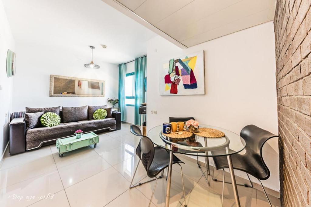 Luxury Apartment On The Lake ทิเบเรียส ภายนอก รูปภาพ